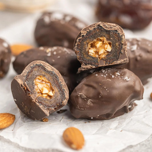Chocolates Dates with Almond (15 Dates)