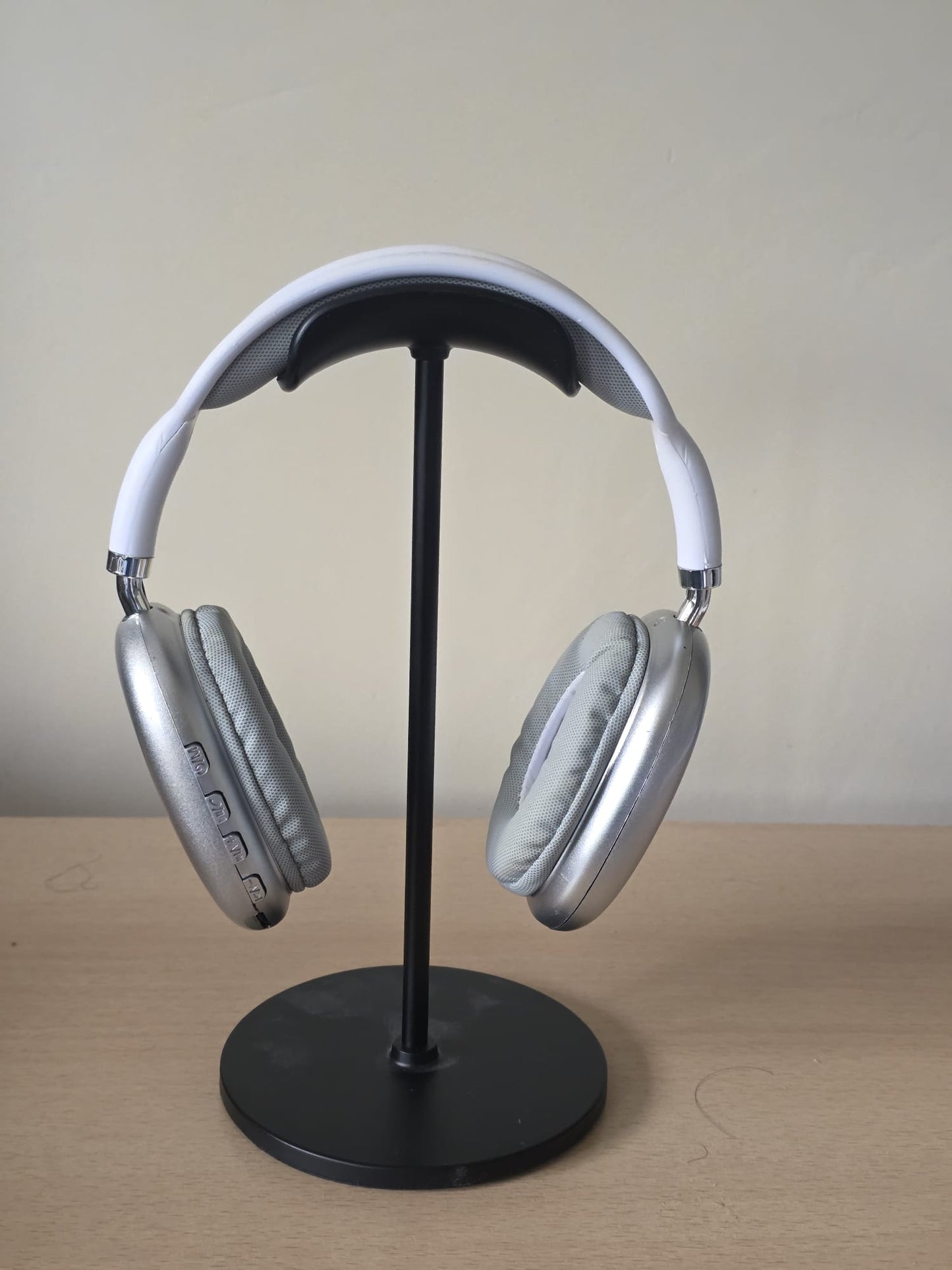 P9 Pro Max Buletooth Headphones